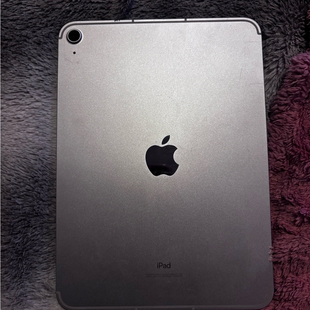 Apple Silver iPad Sleek Design Premium Build
